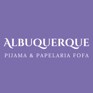Fundo violeta com o texto Albuquerque Pijama & Papelaria Fofa